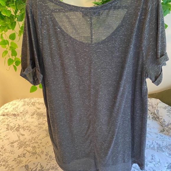 Beaded shoulder top - Picture 2 of 3